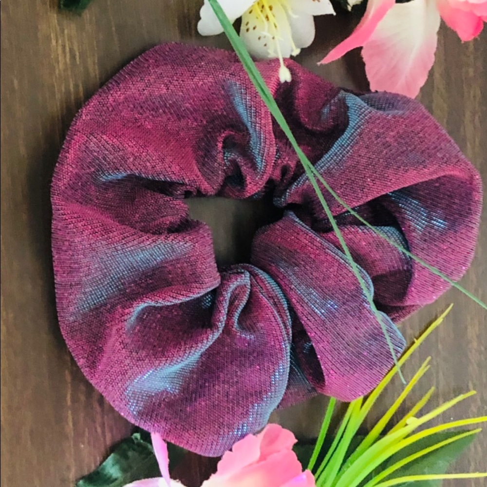 3/20 🔷 Beautiful large scrunchies